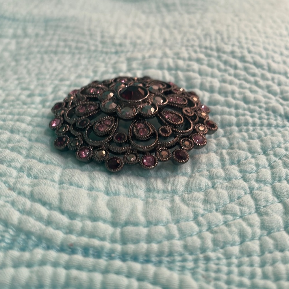 Monet Purple Stones Pin - Picture 6 of 6